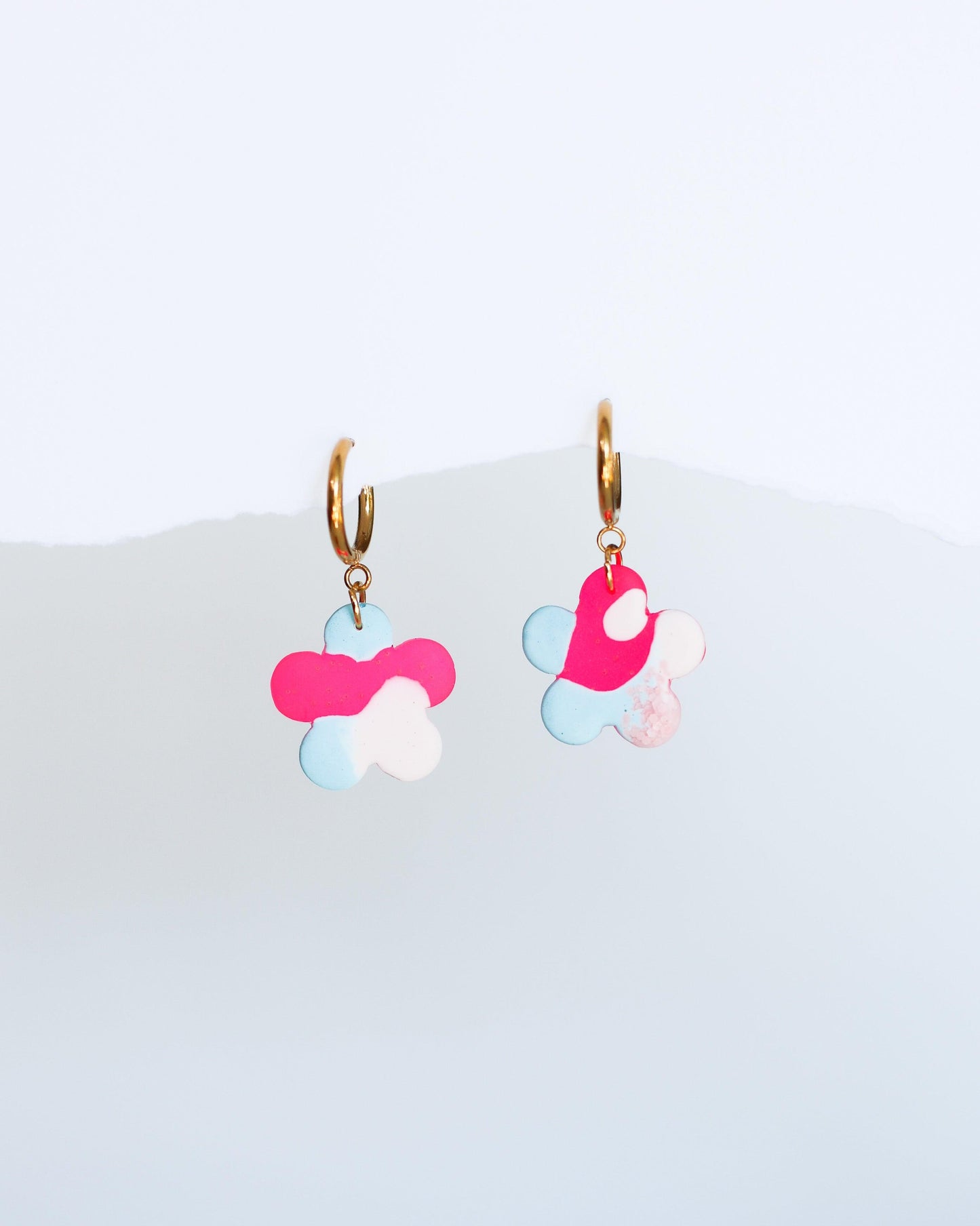 Delicate floral statement earrings made from crystal resin - Ollijewelry