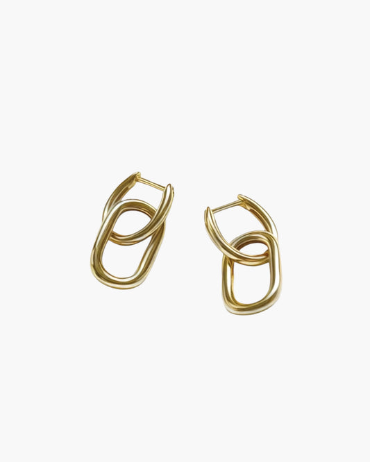 The Ella earrings made in 18k gold