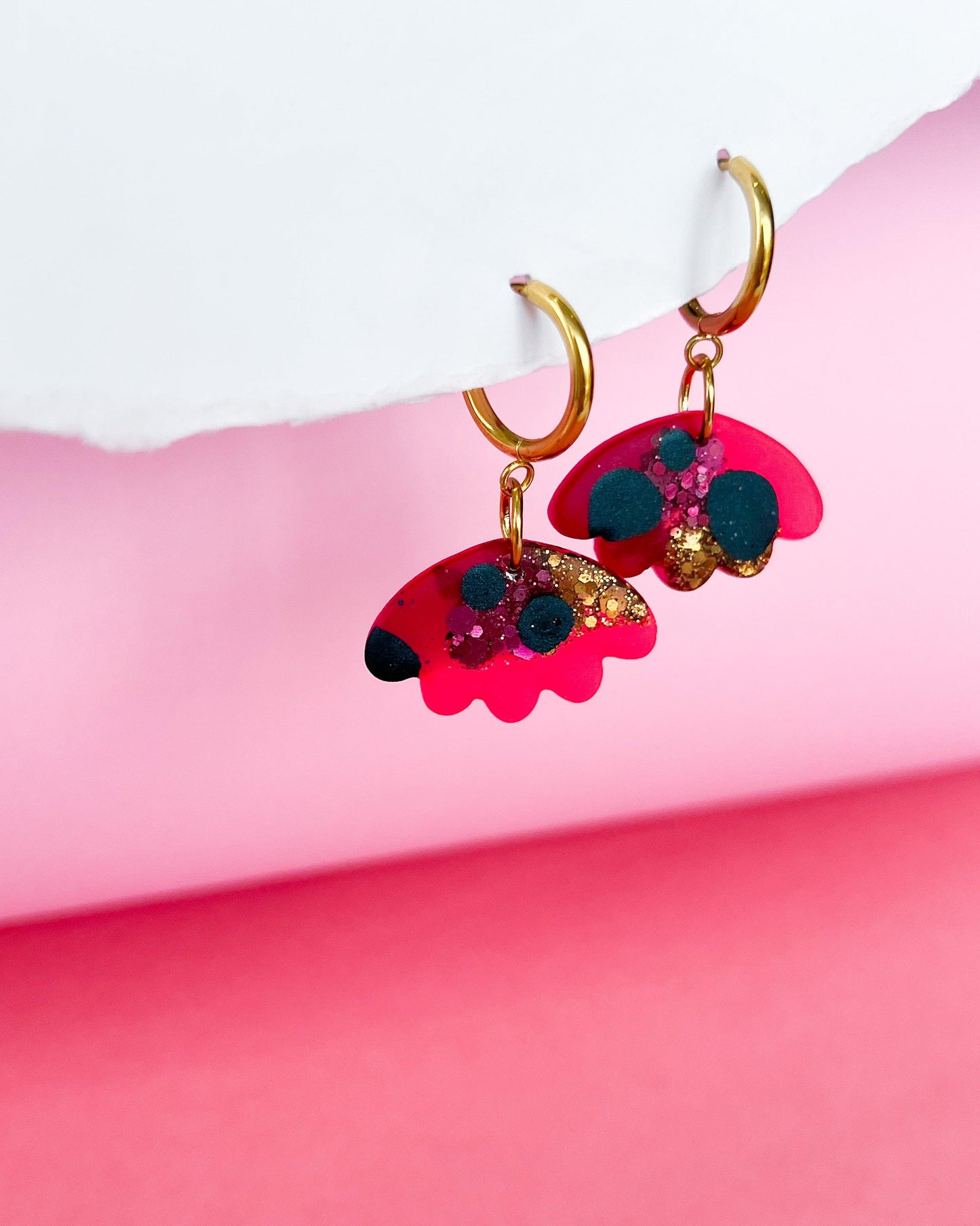 Delicate floral statement earrings made from crystal resin - Ollijewelry
