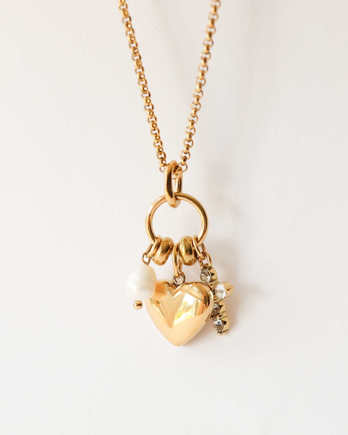 Gold Stainless Heart Pendant Necklace – Elegant Charm Necklace