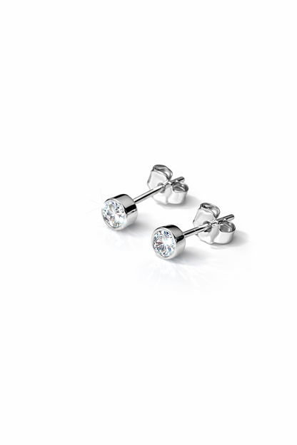 Delicate tiny cubic zirconia earrings in 925 sterling silver