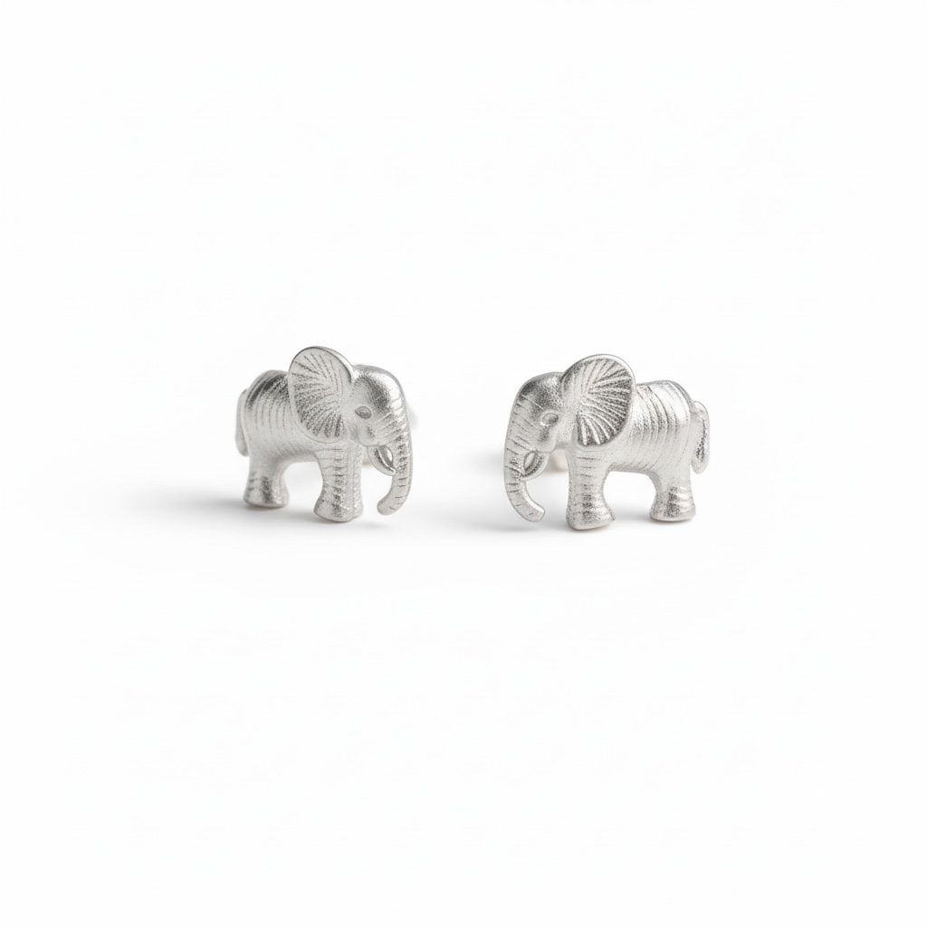 Elephant stud earrings in 925 sterling silver