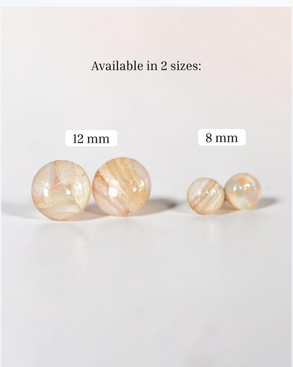 Boucles d'oreilles clous en perles délicates