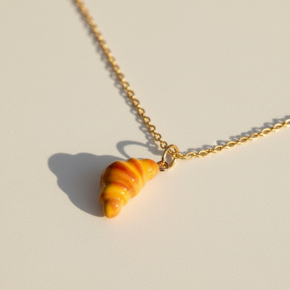 Croissant Stainless steel delicate necklace