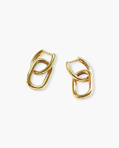 The Ella earrings made in 18k gold