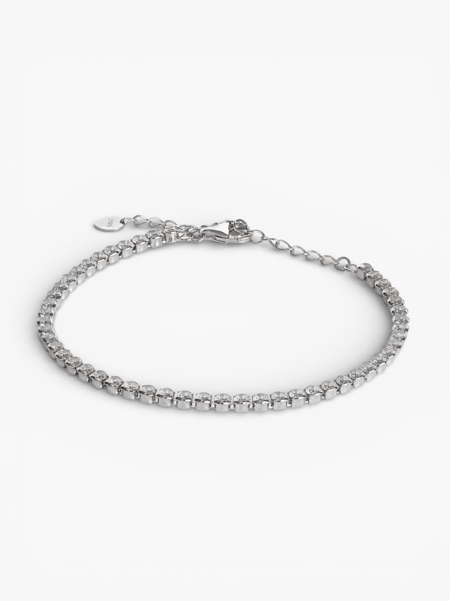 Elegant Zirconia Tennis Bracelet in 925 sterling silver