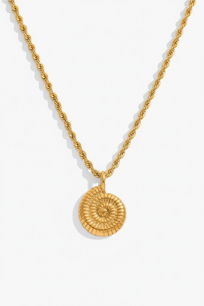 Collier à maillons avec pendentif escargot mignon