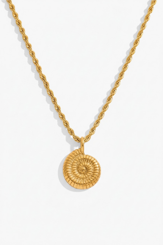 Rope Chain Necklace with Cute Snail Pendant