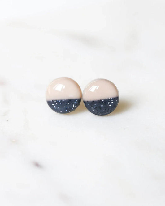 Champagne and granite stud earrings - Ollijewelry