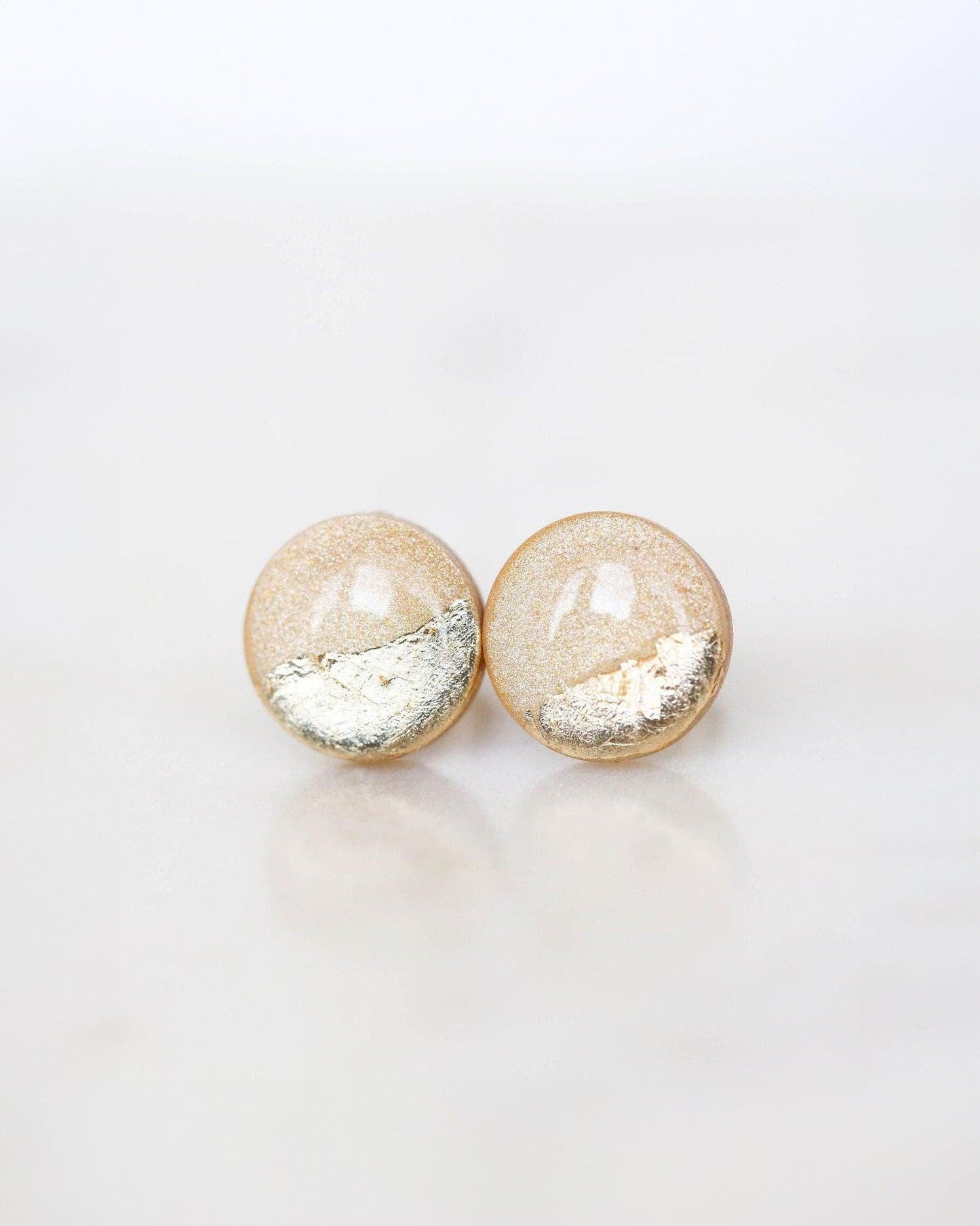 Champagne sparkly gold studs - Ollijewelry