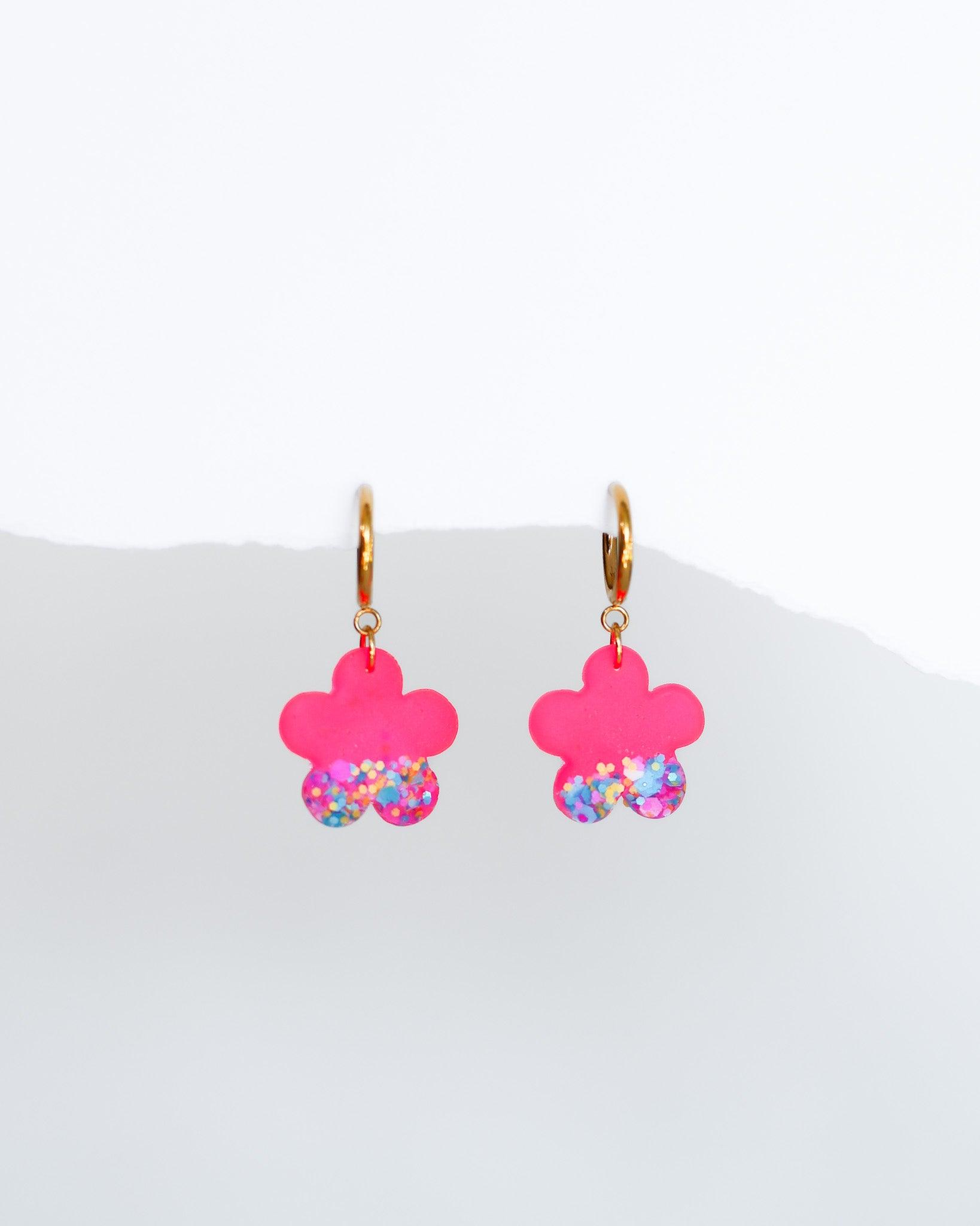 Cute floral statement earrings made from crystal resin - Ollijewelry