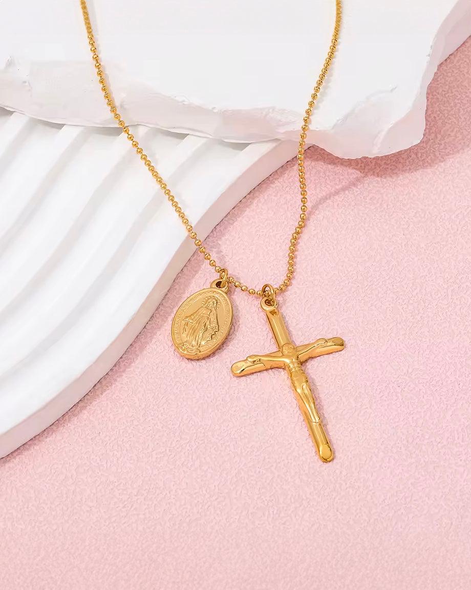 Elegant Gold Plated Cross Oval Pendant Choker Necklace in Stainless Steel - Ollijewelry