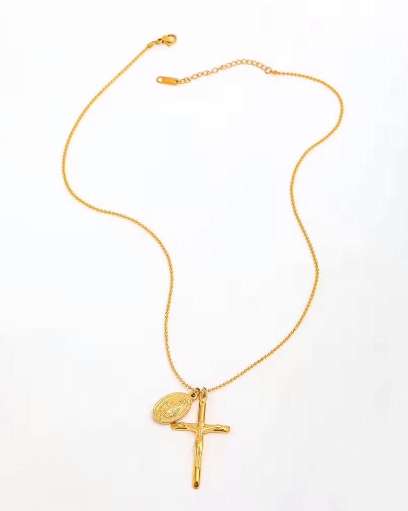 Elegant Gold Plated Cross Oval Pendant Choker Necklace in Stainless Steel - Ollijewelry