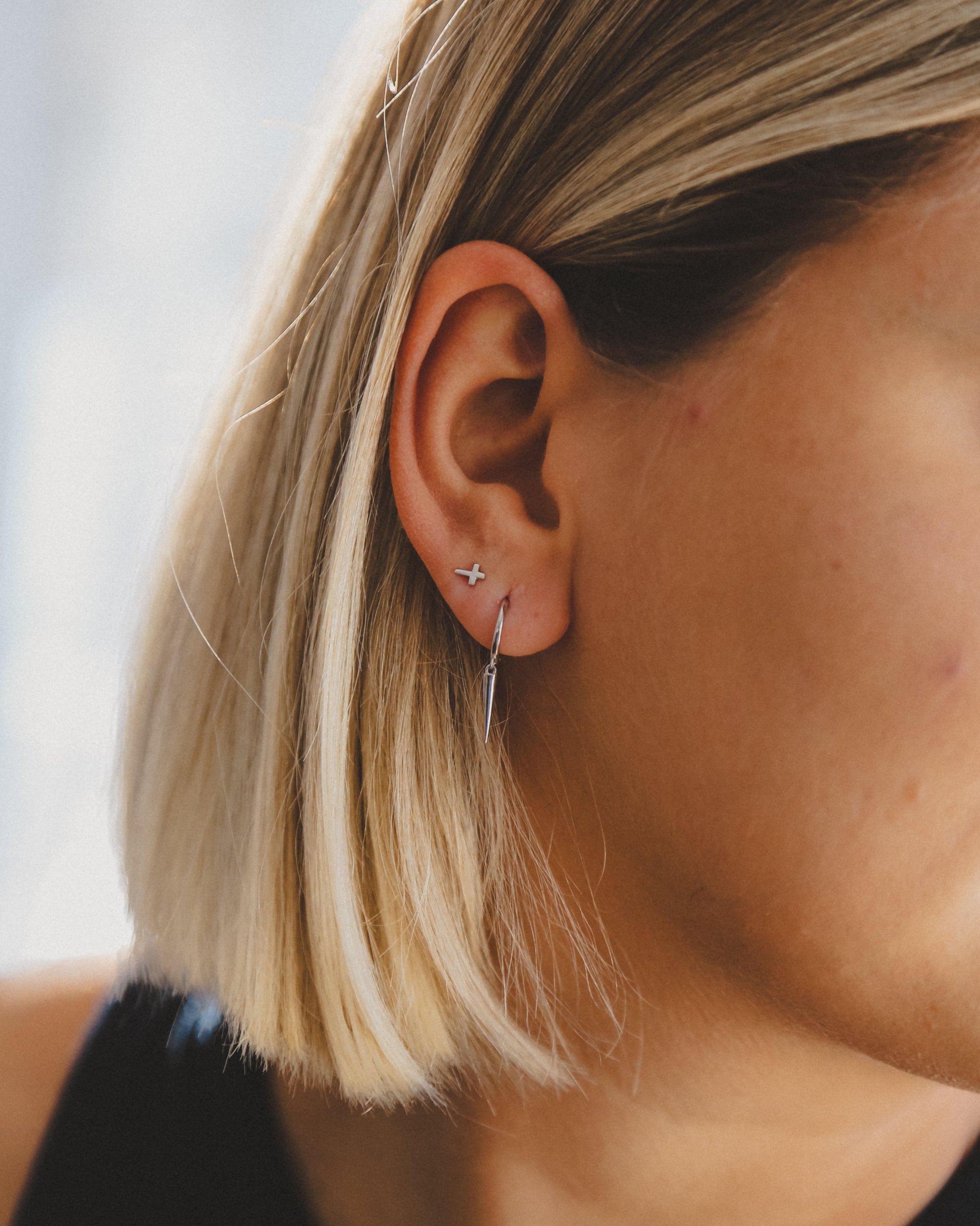 Elegant Spike Hoops in Sterling Silver - Ollijewelry