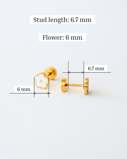White flower flat back studs