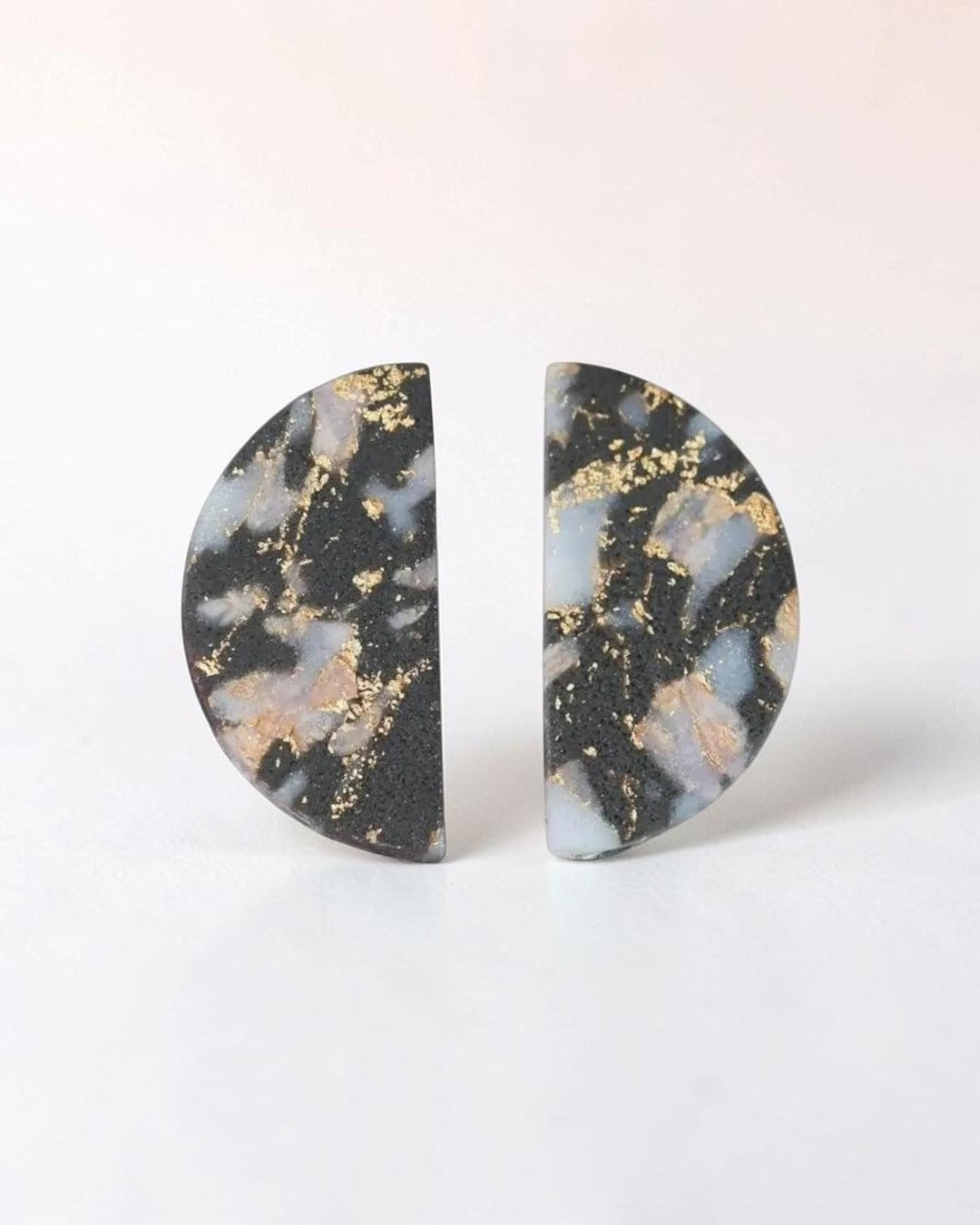 Boucles d'oreilles pendantes en marbre