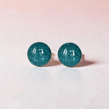 Boucles d'oreilles clous vertes à paillettes étoilées 8mm