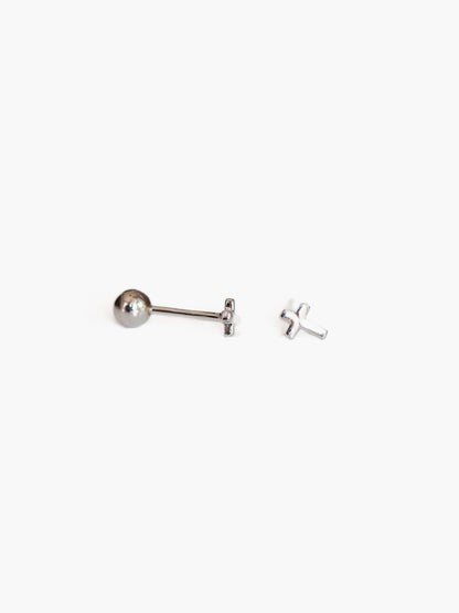 Screw back cross stud earrings in 925 sterling silver - Ollijewelry