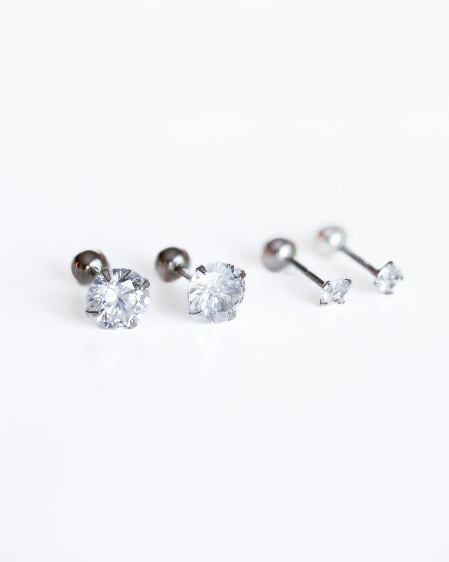 Stud Earrings with Cubic Zirconia in Sterling Silver with Screw ball backs - Ollijewelry