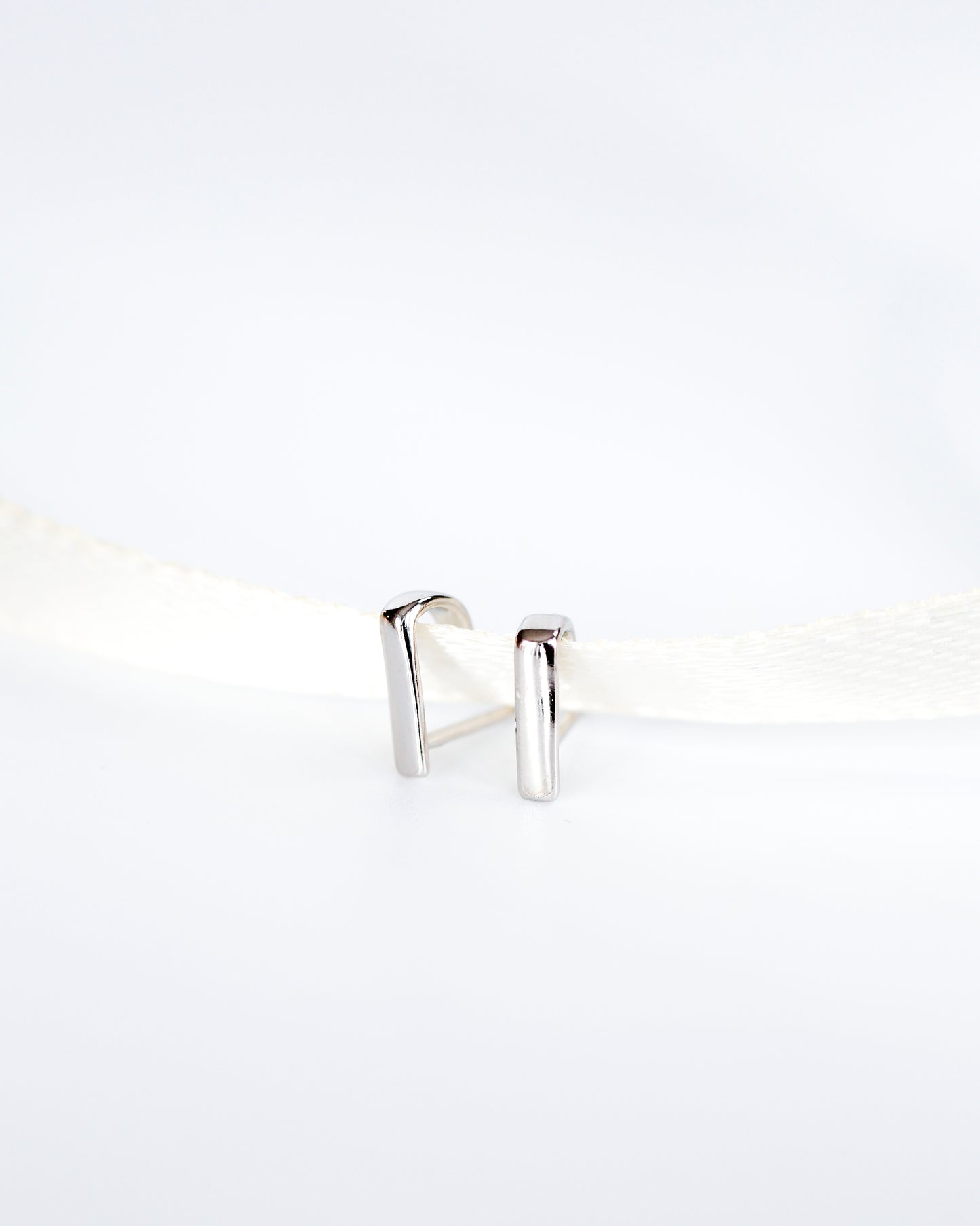 The Nicole in sterling silver Tiny suspender hoop earrings freeshipping - Ollijewelry