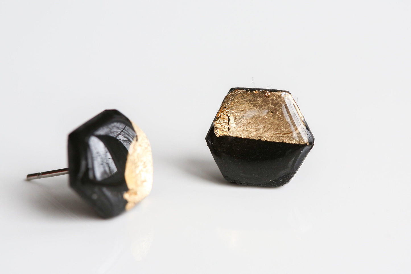 Black and gold hexagon stud earrings - Ollijewelry