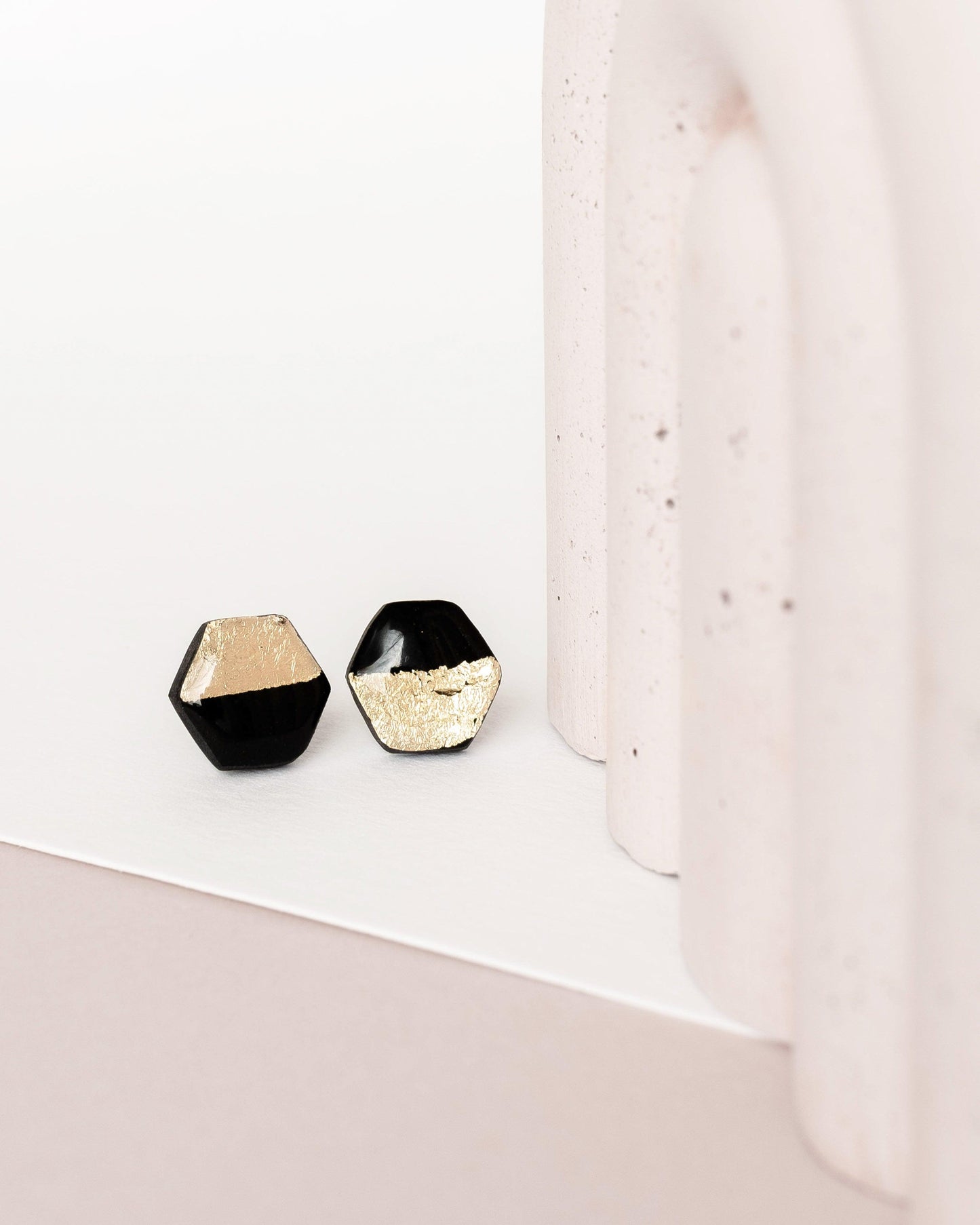 Black and gold hexagon stud earrings - Ollijewelry