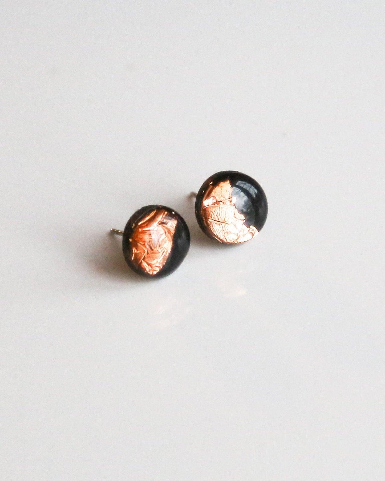 Black and rose gold stud earrings - Ollijewelry