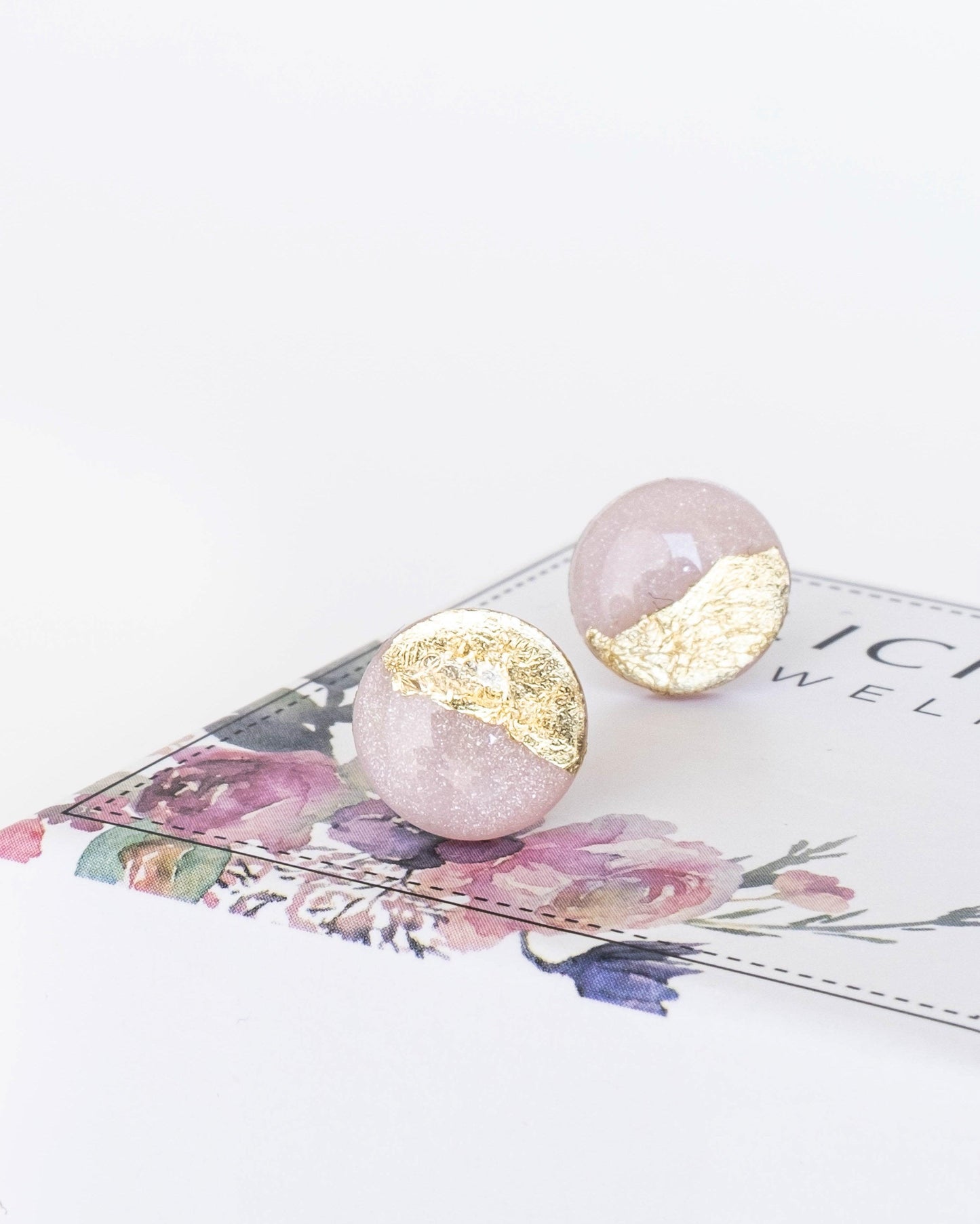 Blush pink stud earrings - Ollijewelry