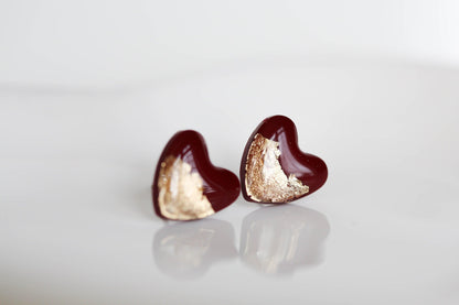 Burgundy heart stud earrings - Ollijewelry