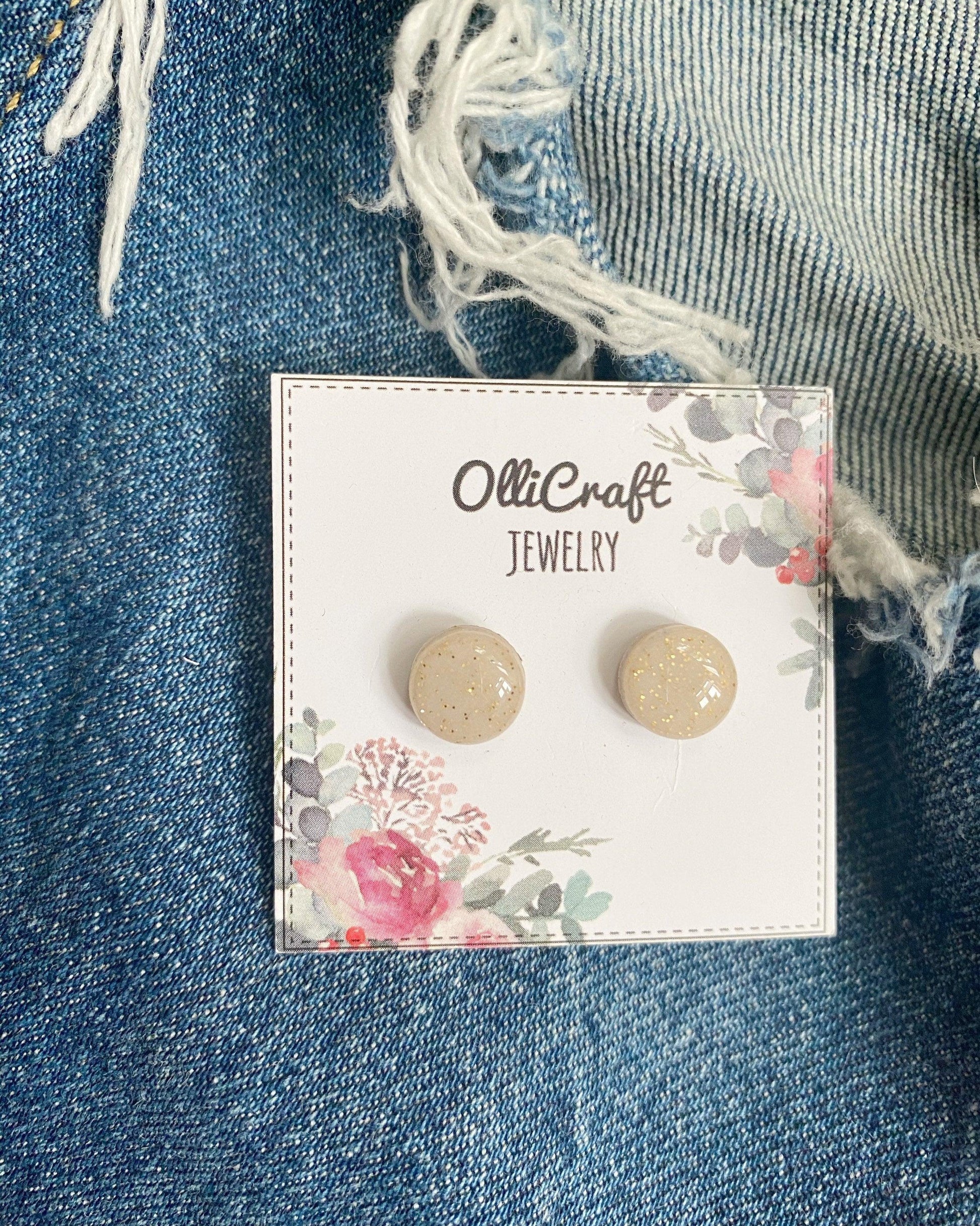 Champagne stud earrings - Ollijewelry