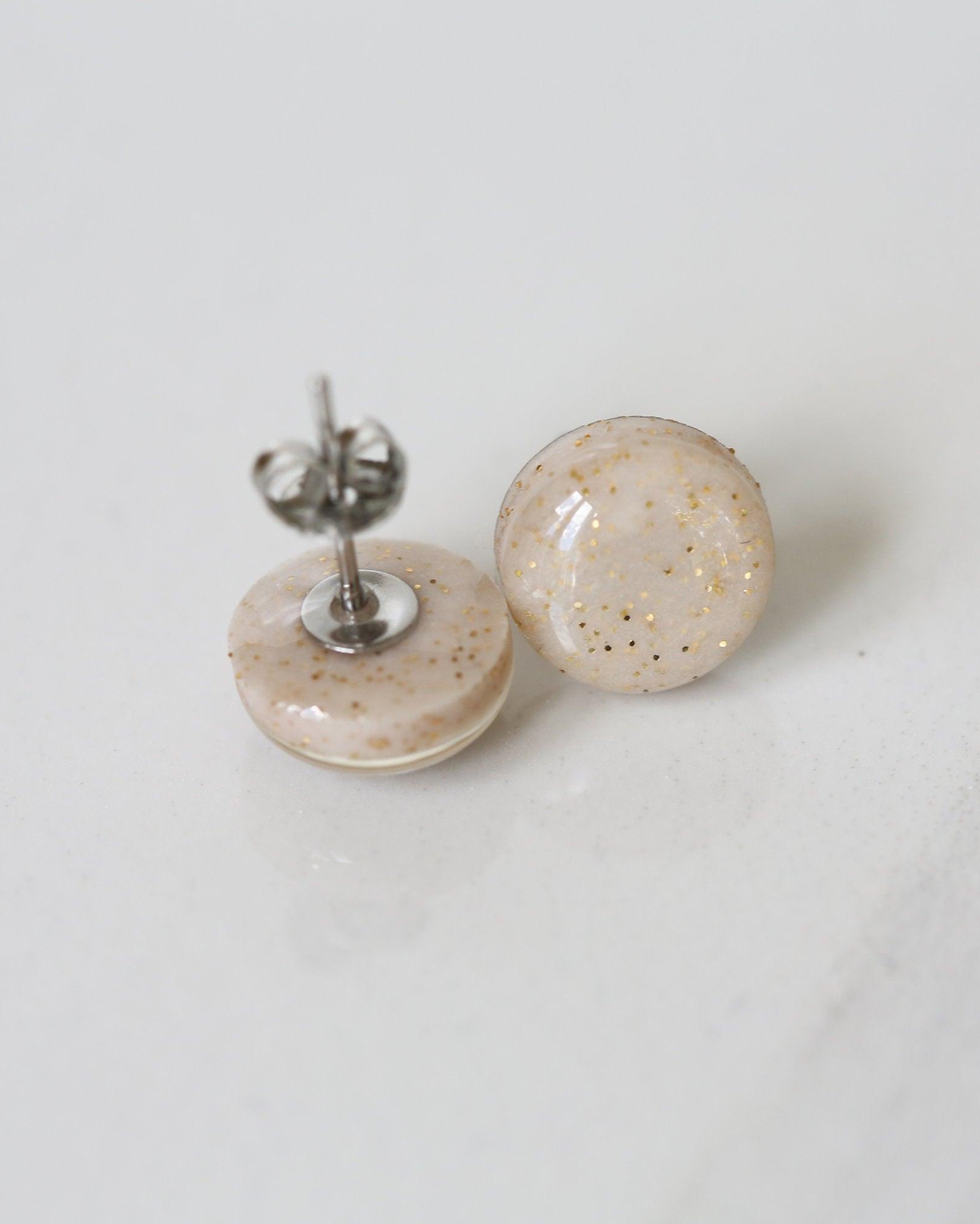 Champagne stud earrings - Ollijewelry