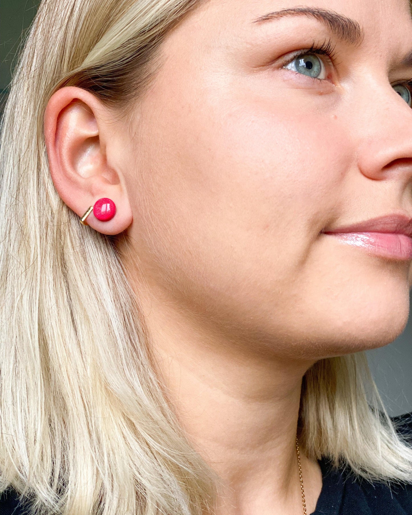 Cute red stud earrings - Ollijewelry