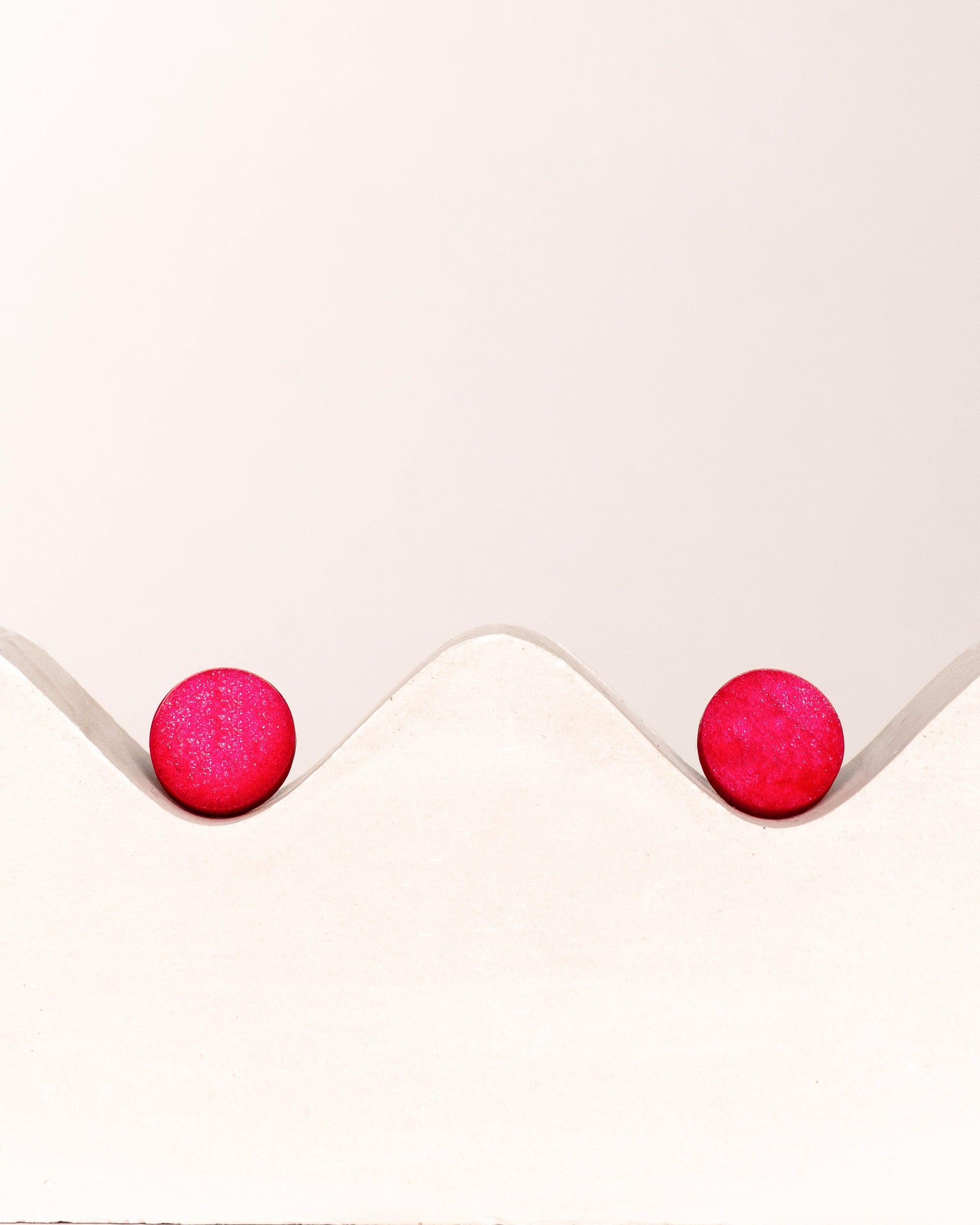 Cute red stud earrings - Ollijewelry