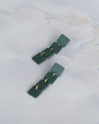 Emerald green square geometric statement earrings - Ollijewelry