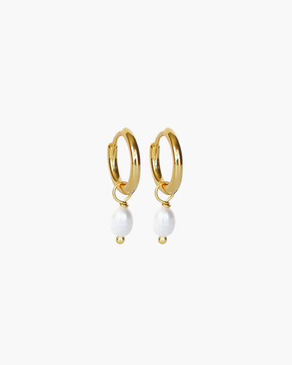 Gold hoops earrings with freshwater pearls - Ollijewelry