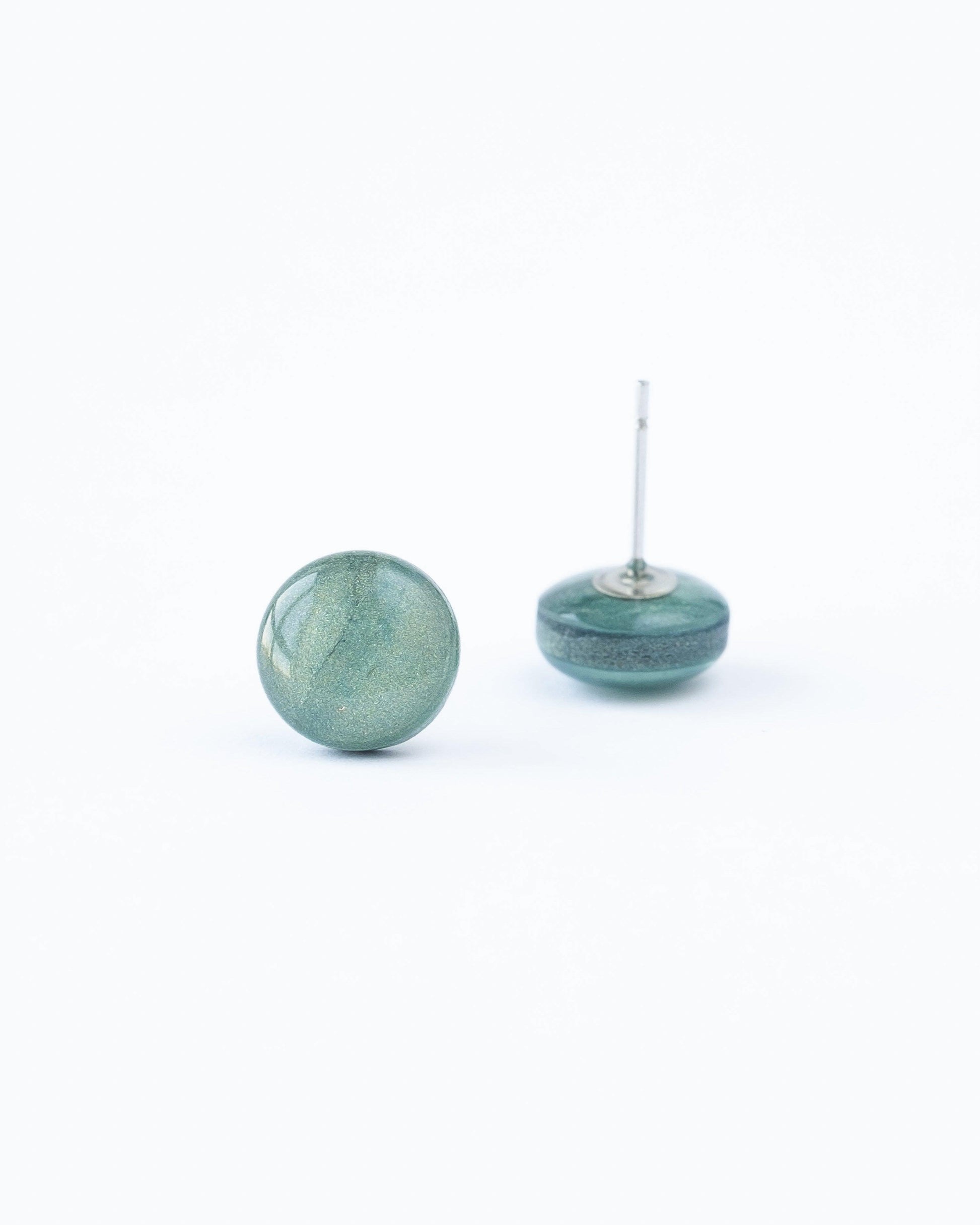 Green stellar stud earrings - Ollijewelry