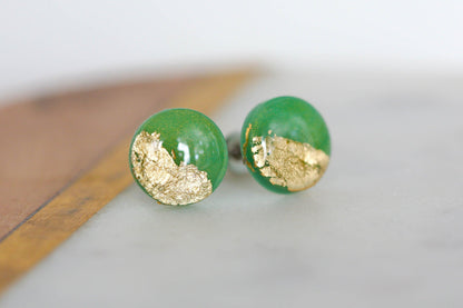 Emerald green surgical steel earrings, Handmade jewelry - Ollijewelry