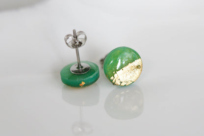 Emerald green surgical steel earrings, Handmade jewelry - Ollijewelry