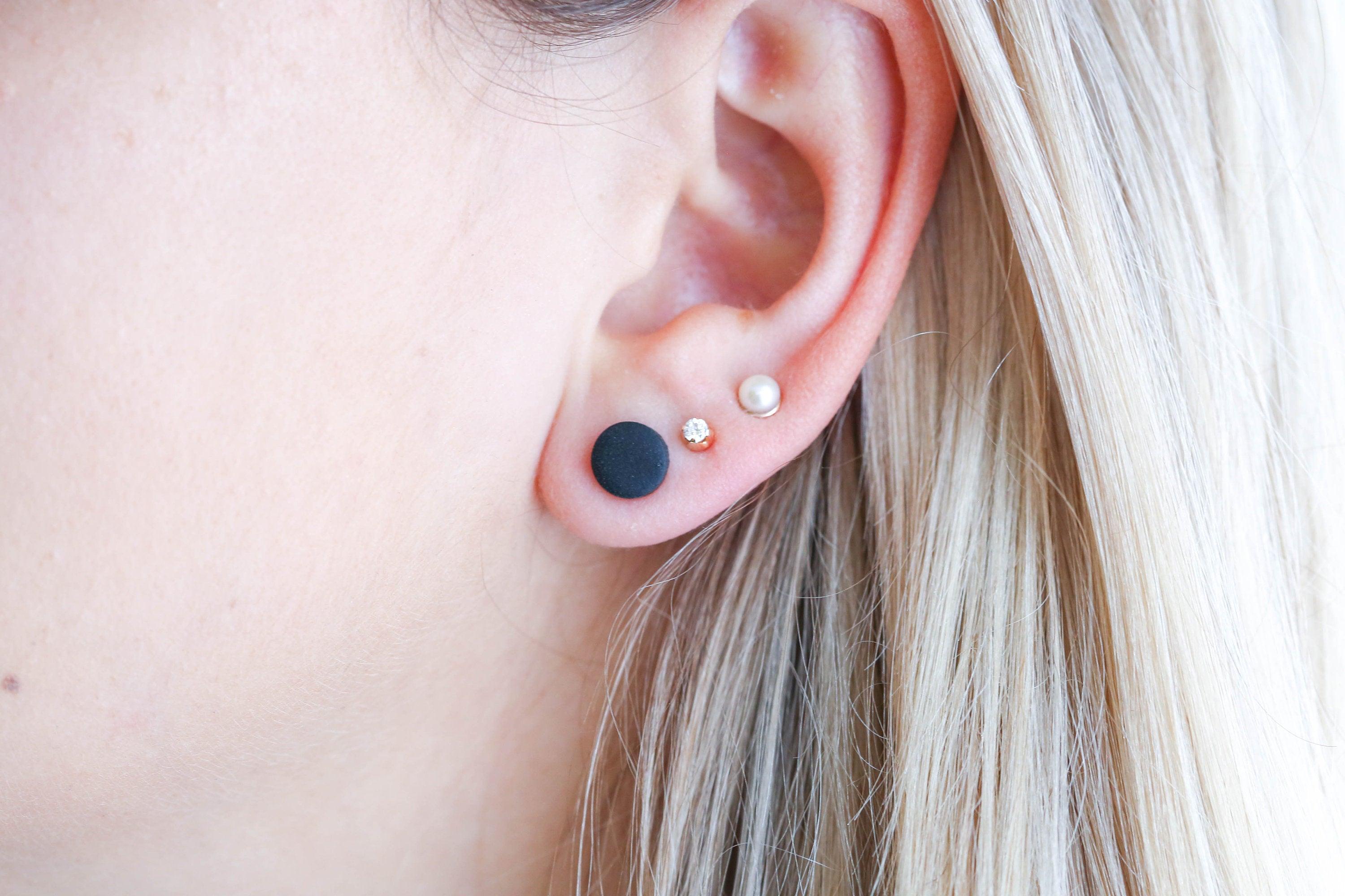 Black matt stud earrings freeshipping - Ollijewelry