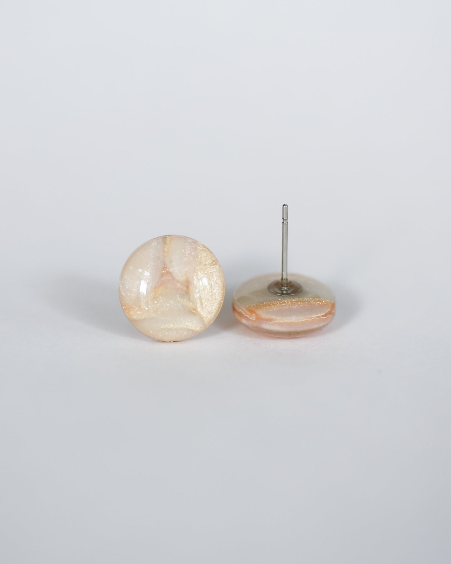 Delicate pearl stud earrings freeshipping - Ollijewelry
