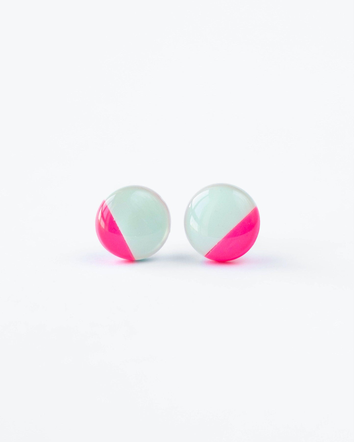 Mint and fuchsia delicate studs - Ollijewelry