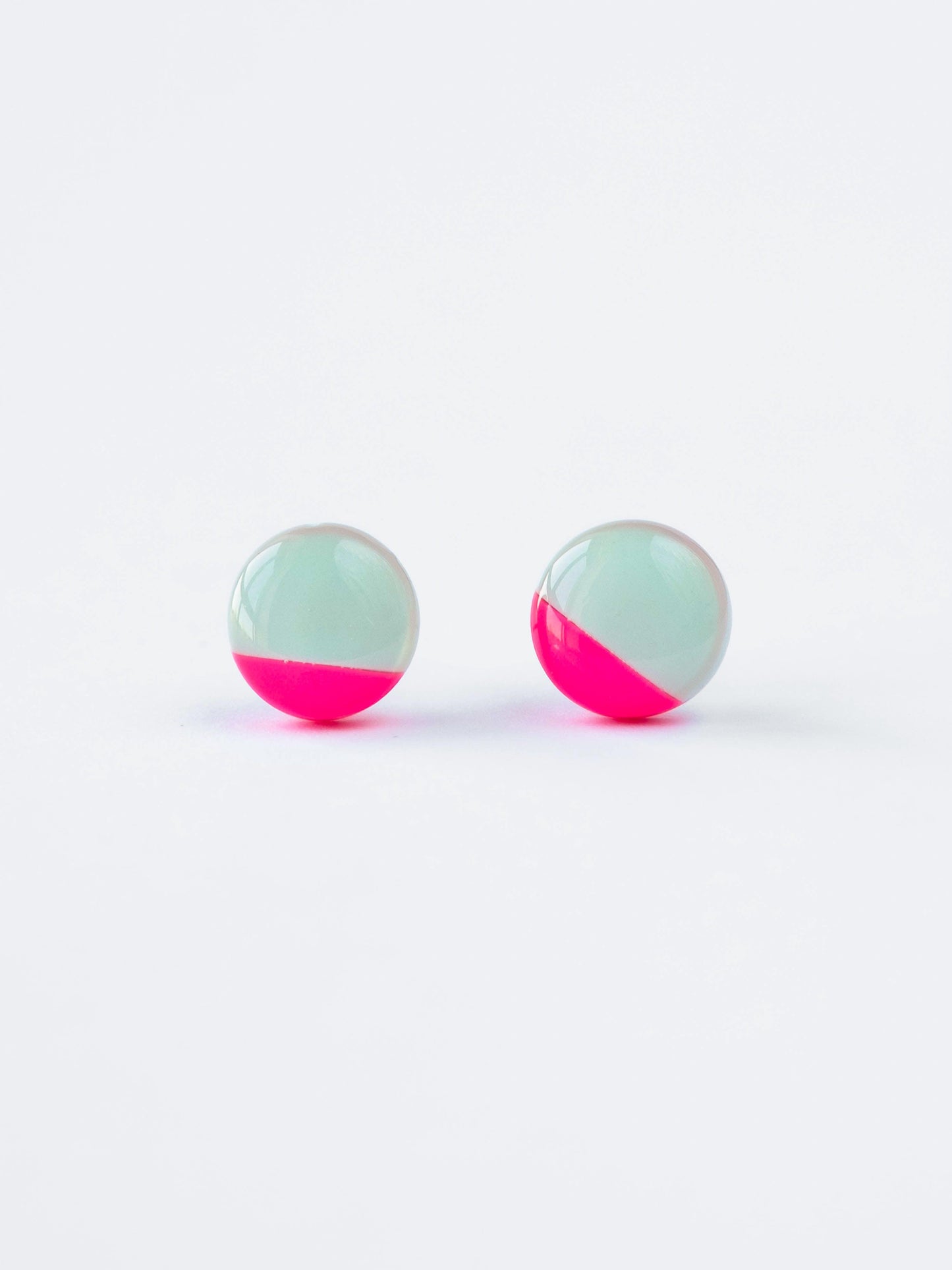 Mint and fuchsia delicate studs - Ollijewelry