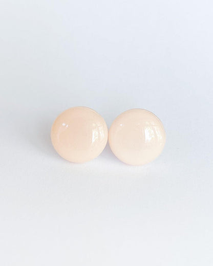 Nude stud earrings - Ollijewelry
