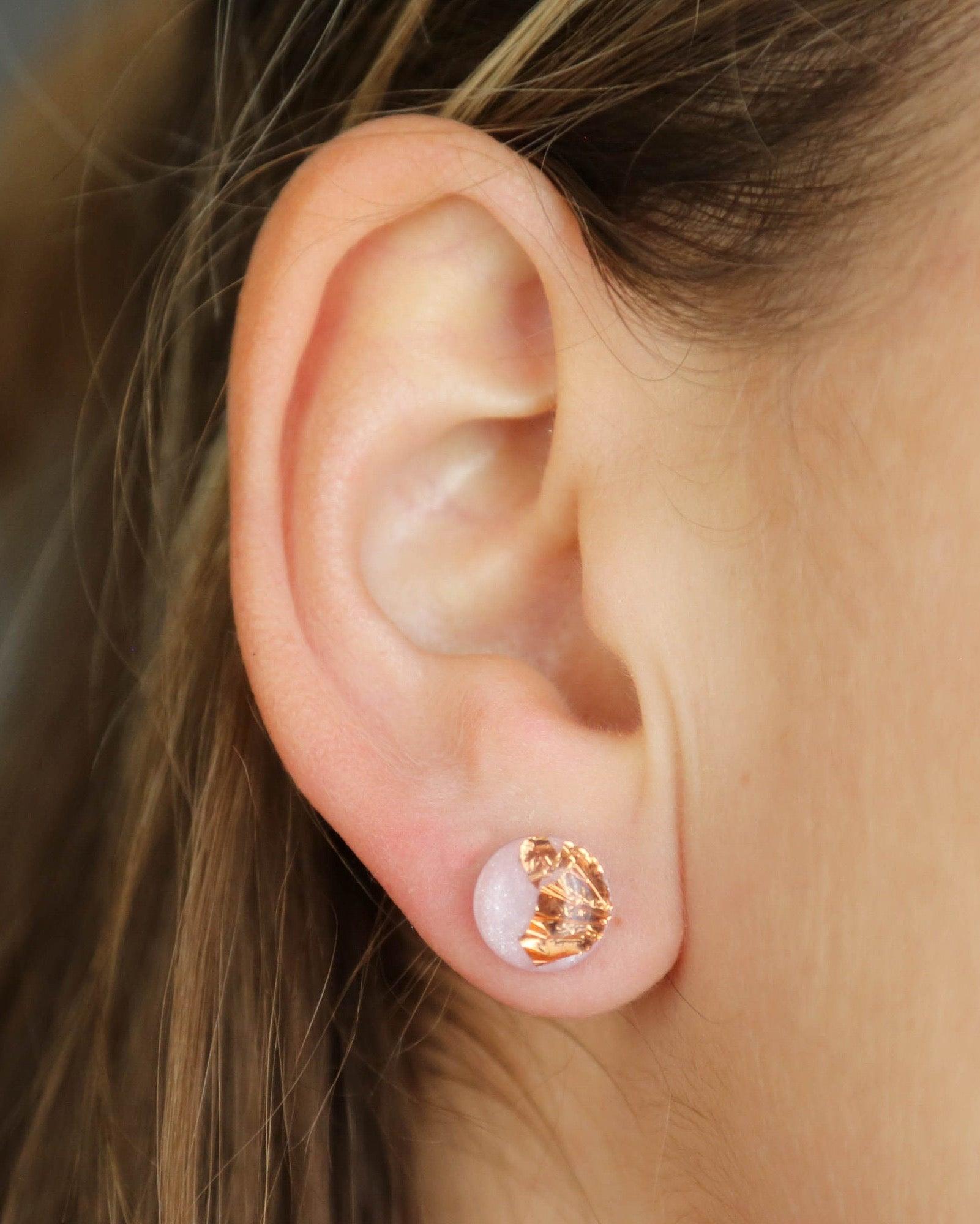 Pink rose stud earrings with gold foil - Ollijewelry