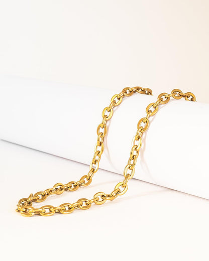 Stylish Gold Plated Chain Choker Necklace in Stainless Steel - Ollijewelry