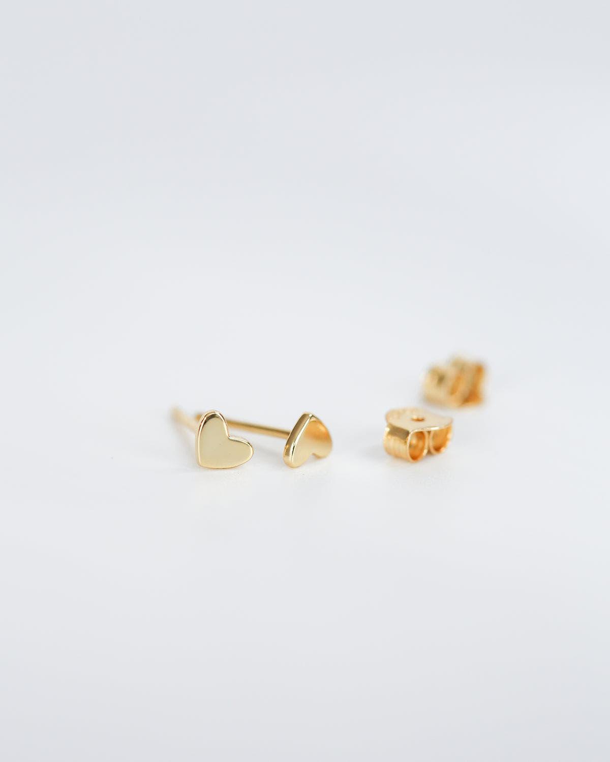 Teeny tiny earrings 18k Gold heart studs - Ollijewelry