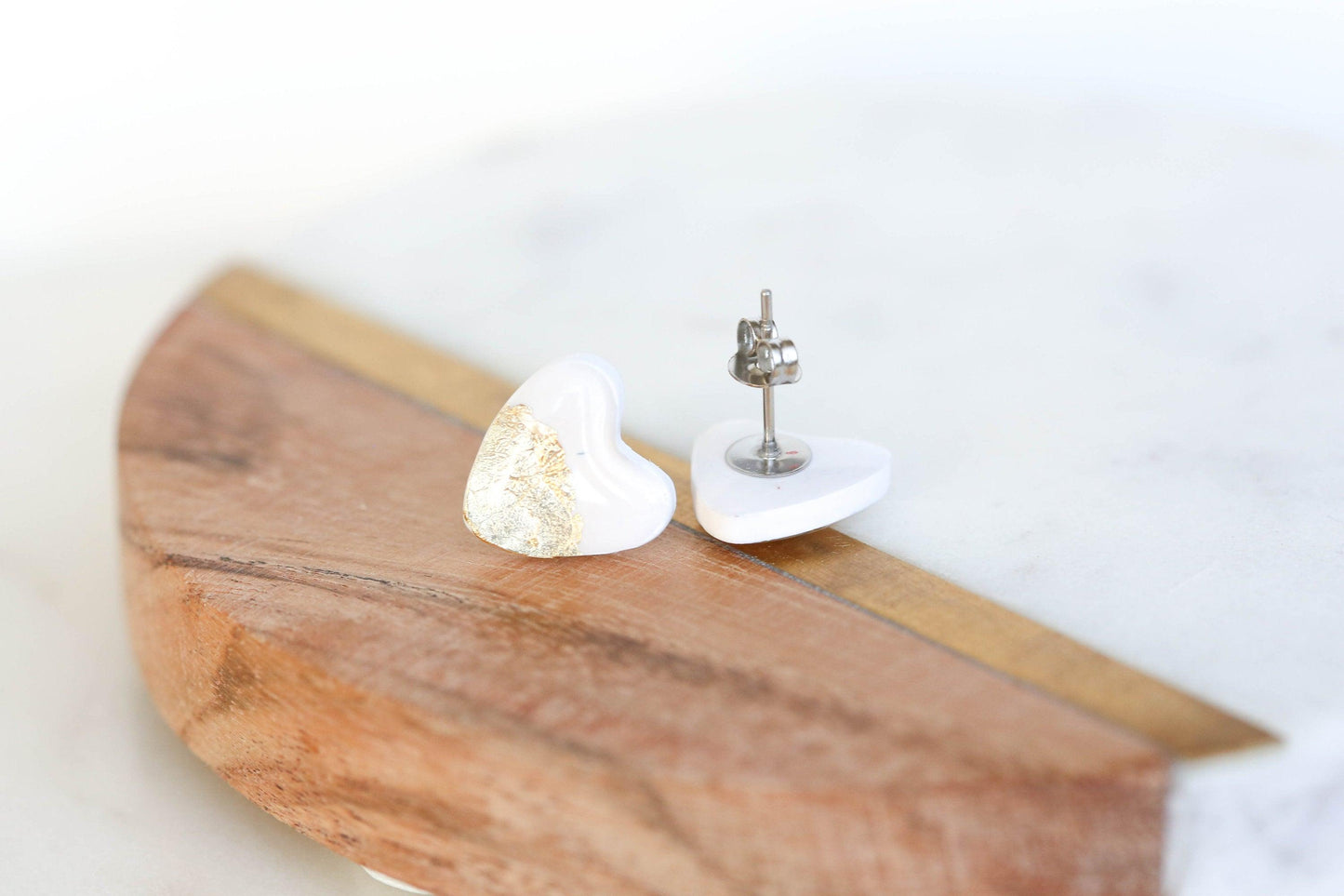 White heart stud earrings with gold foil - Ollijewelry